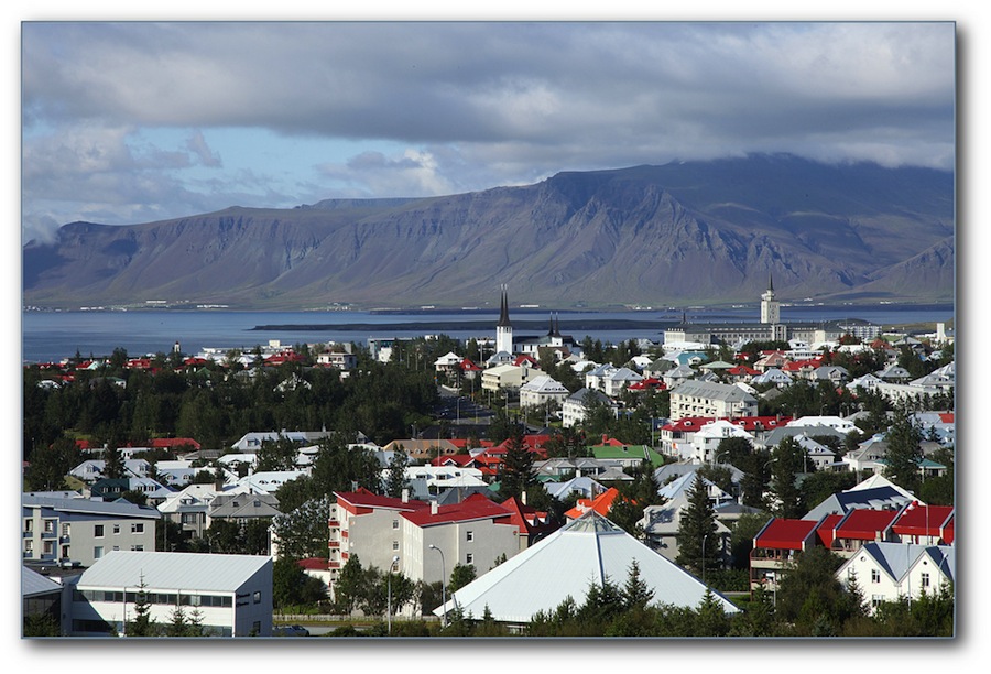 Vista de Reikiavík, escala de los cruceros polares. Foto de afer92 (on and off).