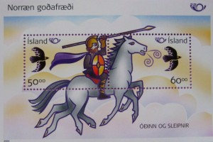 Odin y su caballo volador en un sello de 2004. La influencia de las Sagas se extiende hasta la filatelia.